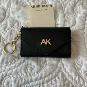 NWT Anne Klein Signature Black Flap
Card Holder Wallet